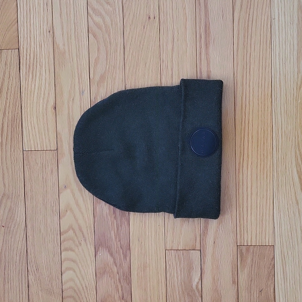 EUC Pajar Tuque Merino Wool Blend